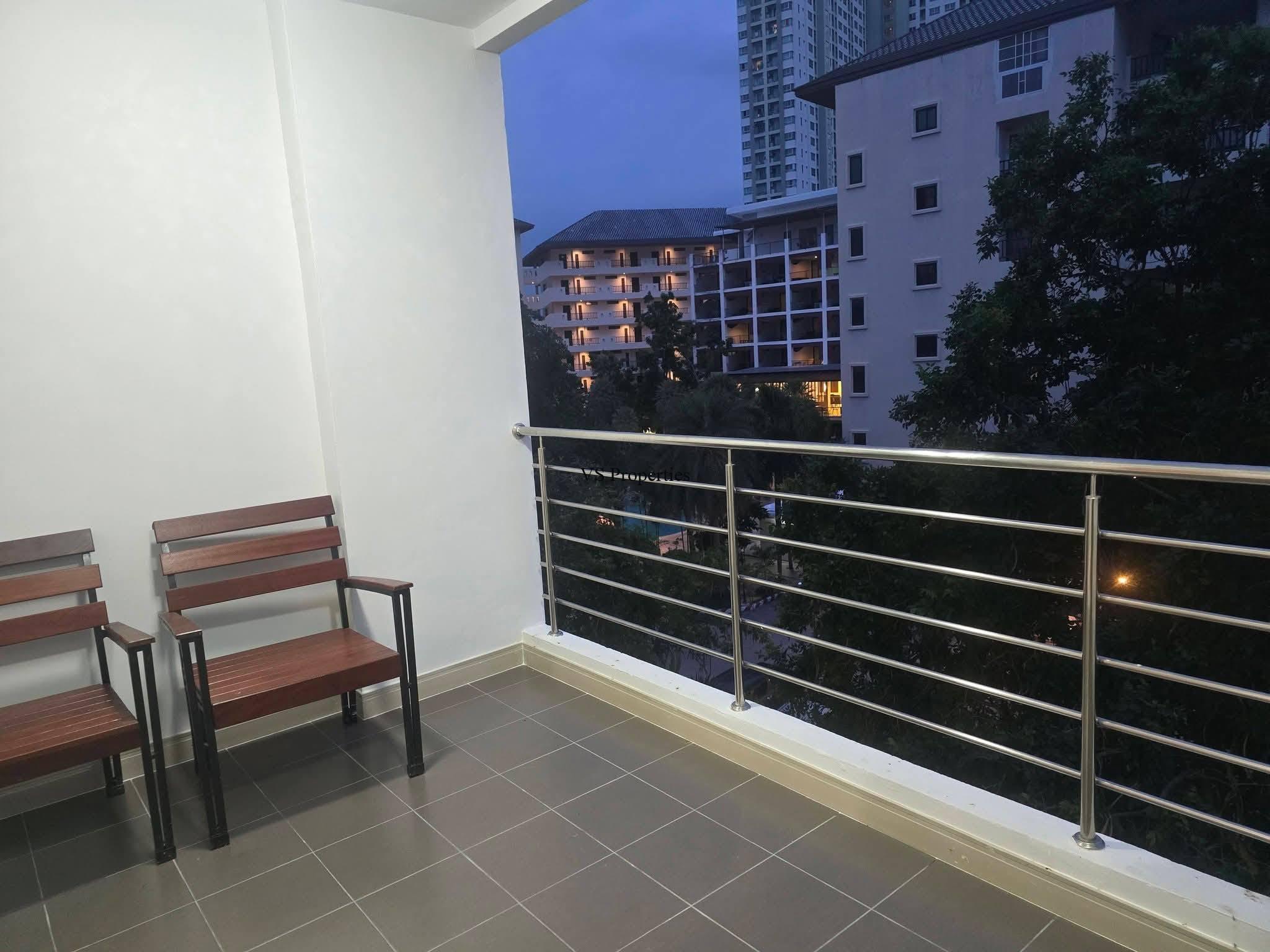 Foe Rent | Spacious 2-Bedroom Condo at Wongamat Privacy Residence.