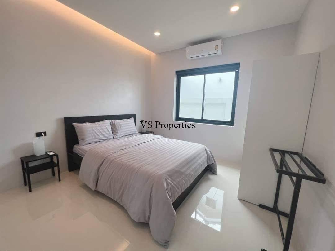 13 For Rent | Modern 3 Bedroom Private Pool Villa at Nong Pla Lai, East Pattaya.
