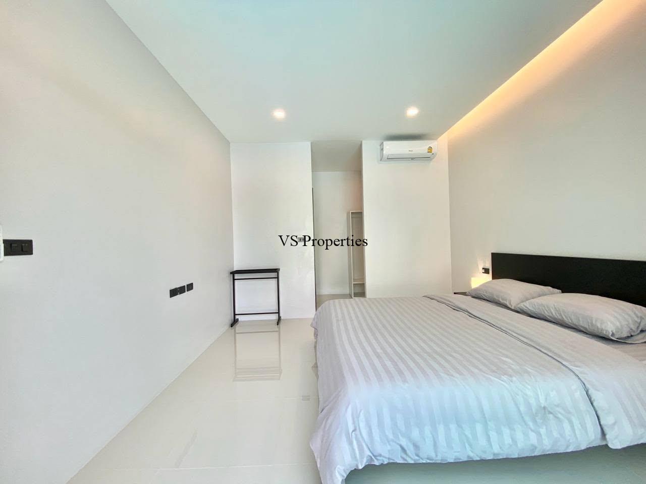 15 For Rent | Modern 3 Bedroom Private Pool Villa at Nong Pla Lai, East Pattaya.