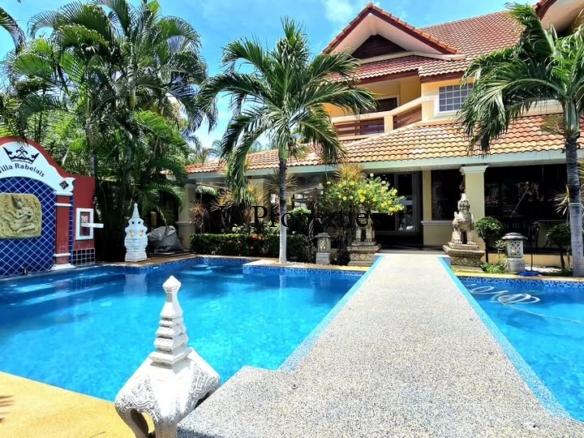 For Rent | Luxury 4-Bedroom Private Pool Villa View Talay Jomtien, Pattaya.