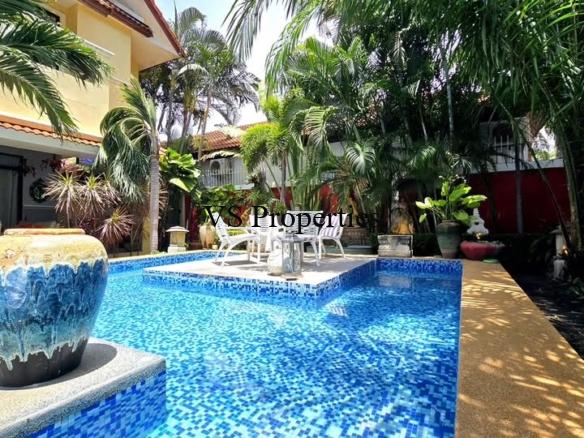 For Rent | Luxury 4-Bedroom Private Pool Villa View Talay Jomtien, Pattaya.