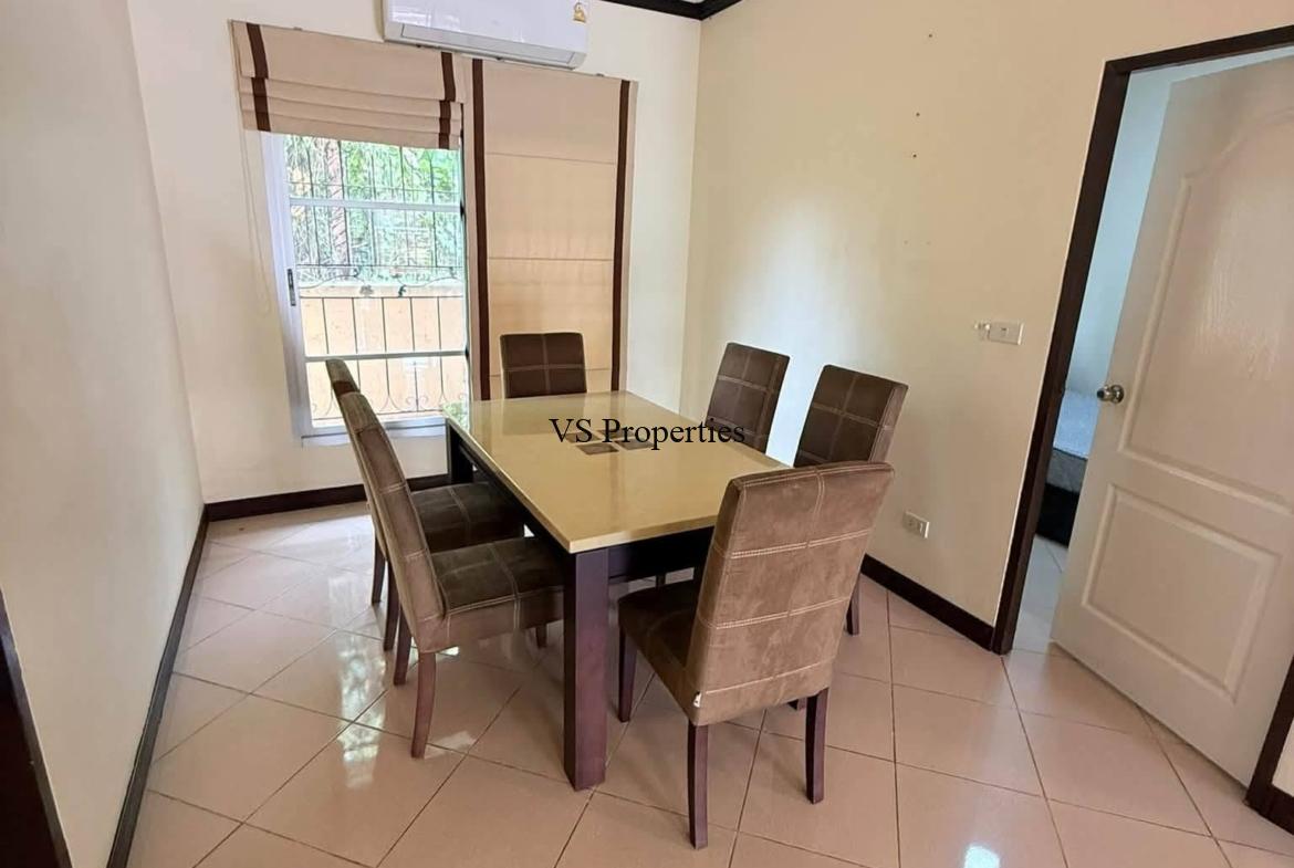 For Rent | Detached House 4 bedrooms Fully Furnished in Soi Noen Phlap Wan, Pattaya.