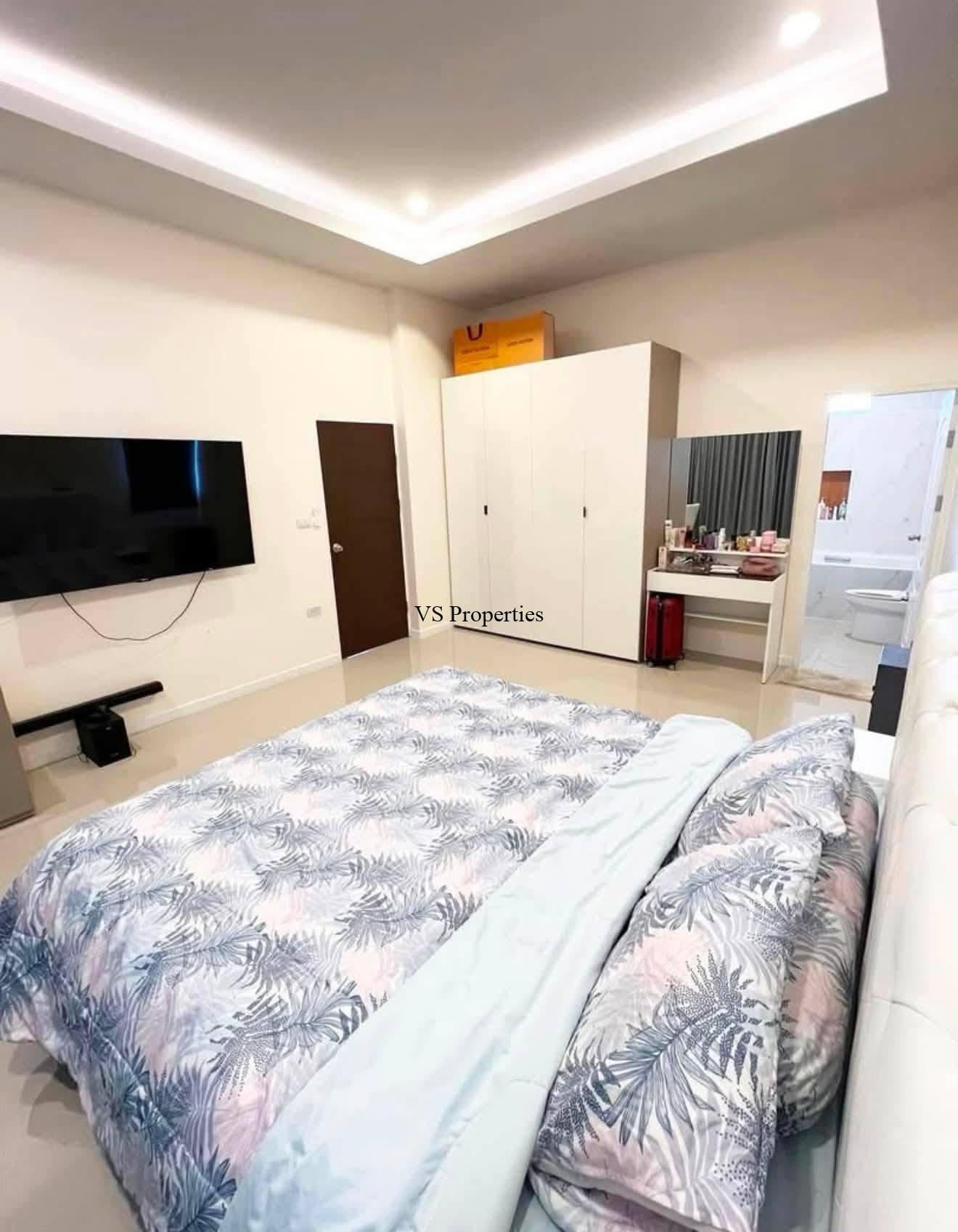 4 For Rent | Private Pool Villa in Huai Yai, Pattaya 3 Bedrooms Pet-Friendly Fully Furnished.