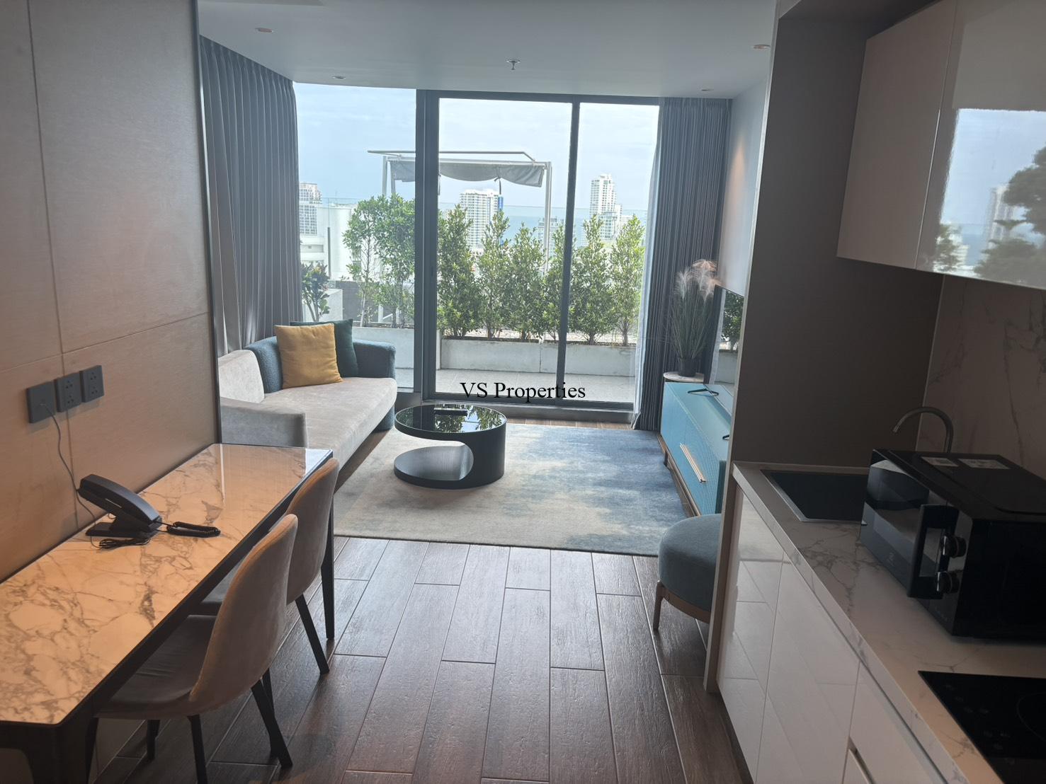For Rent | 1 Bedroom Condo with Garden, City & Sea View at Beverly Mountain Bay, Pratamnak, Pattaya.