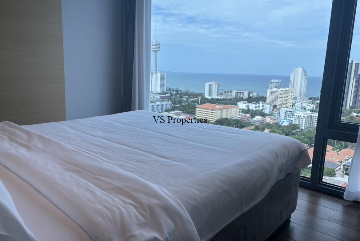 For Rent | 1 Bedroom Condo with Garden, City & Sea View at Beverly Mountain Bay, Pratamnak, Pattaya.