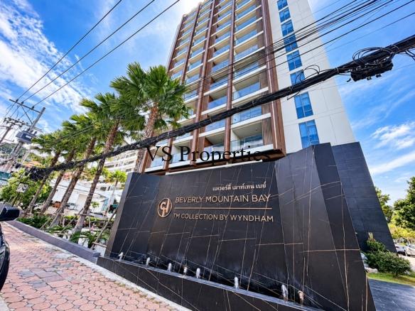 For Rent | 2 Bedroom Deluxe Suite with City View at Beverly Mountain Bay at Pratamnak Soi 5, Pattaya.