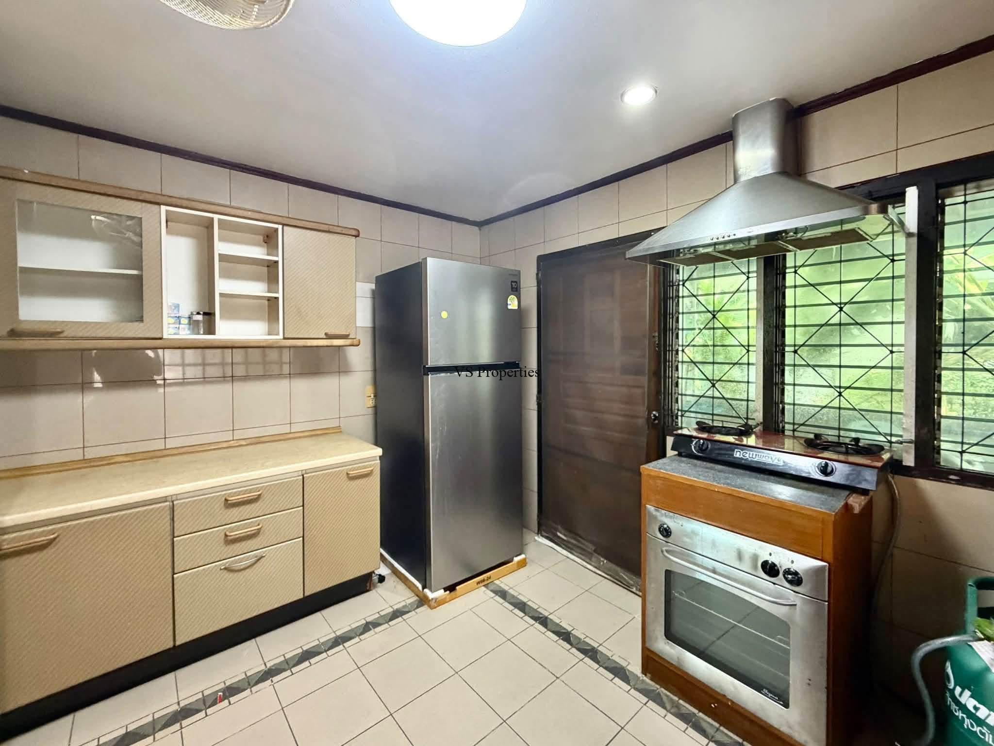 For Rent | 4 Bedroom detached house Luxury House in Central Pattaya.