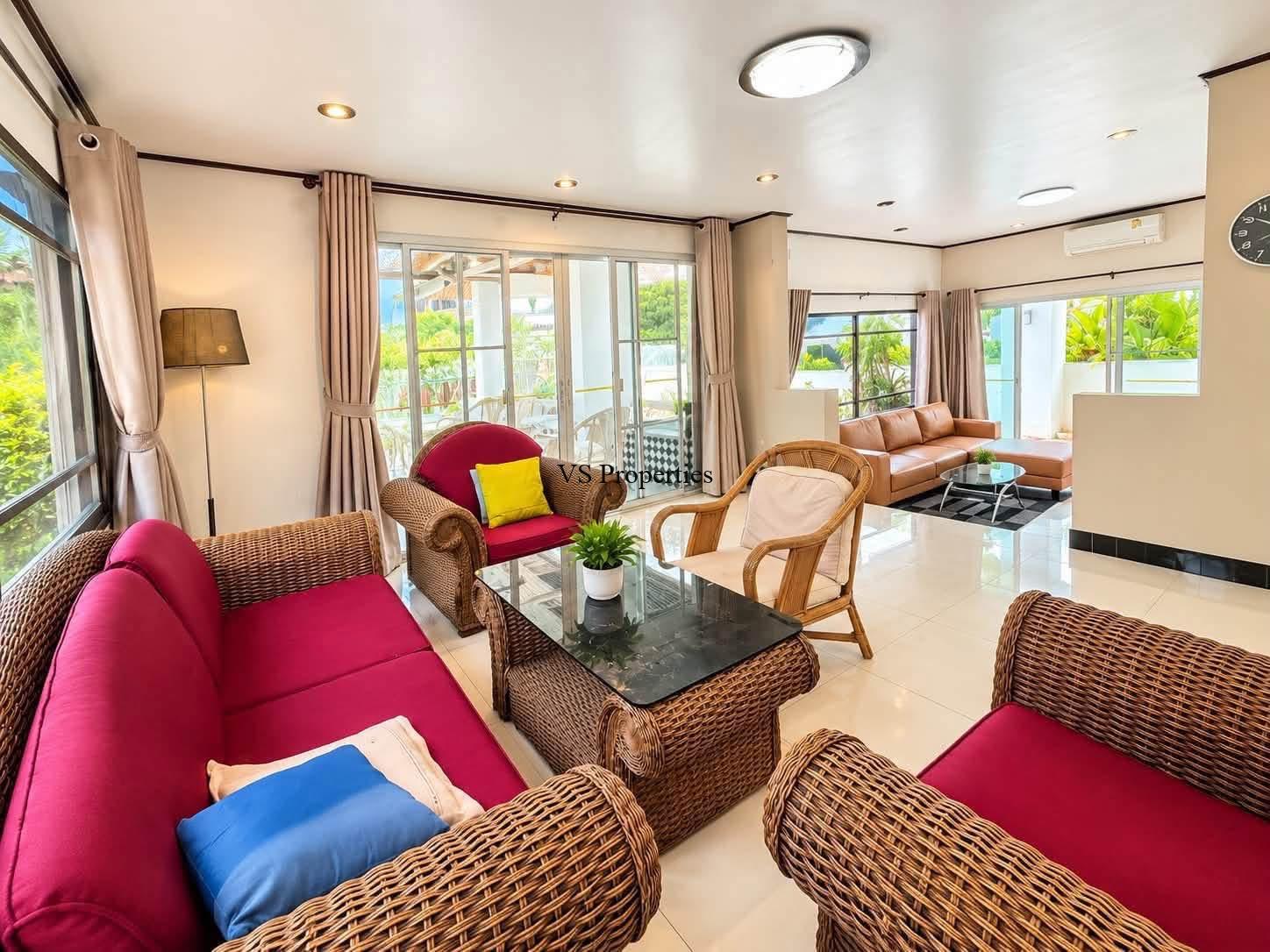 IMG_2200 For Rent | 4 Bedroom detached house Luxury House in Central Pattaya.
