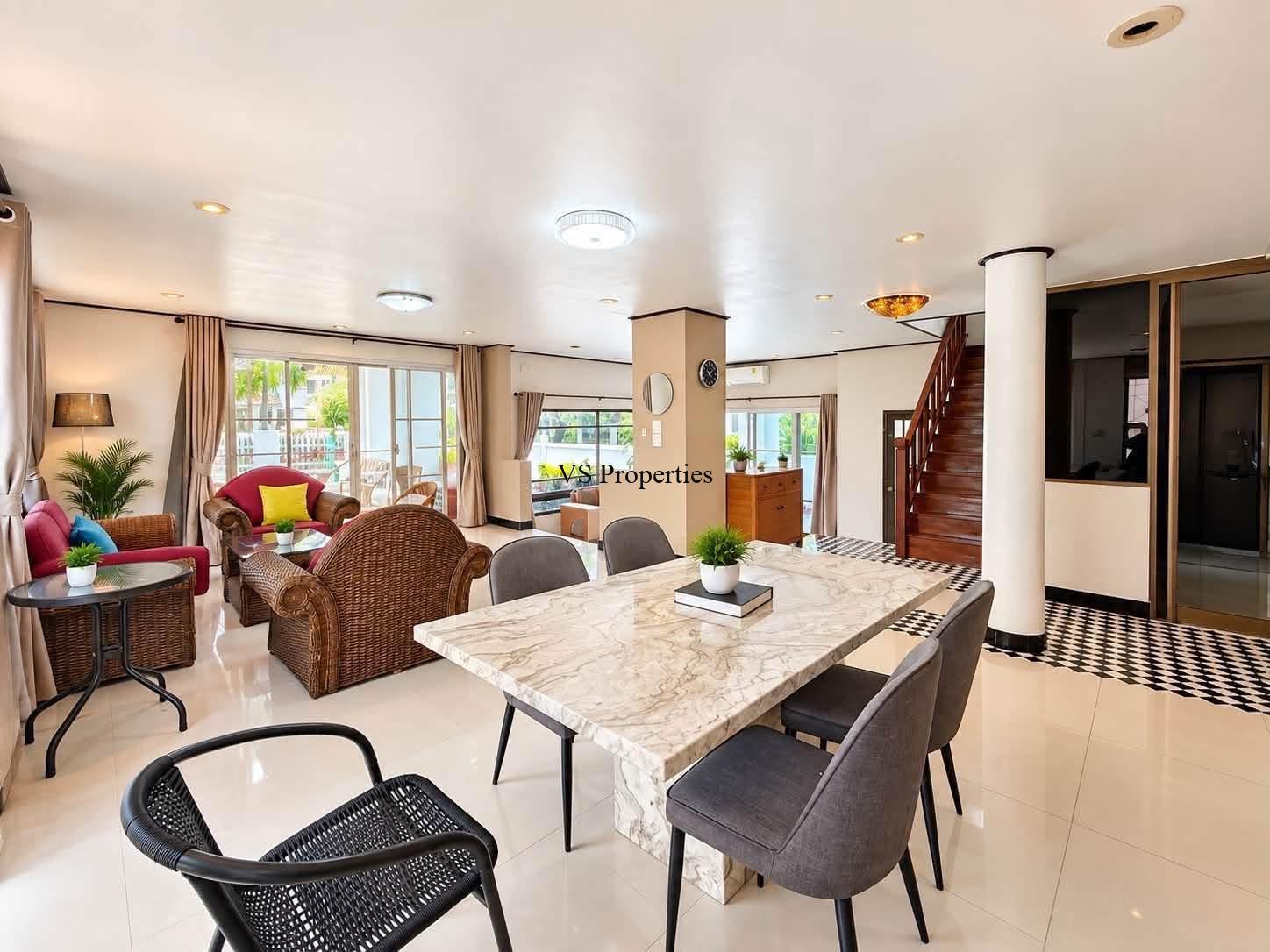 IMG_2201 For Rent | 4 Bedroom detached house Luxury House in Central Pattaya.