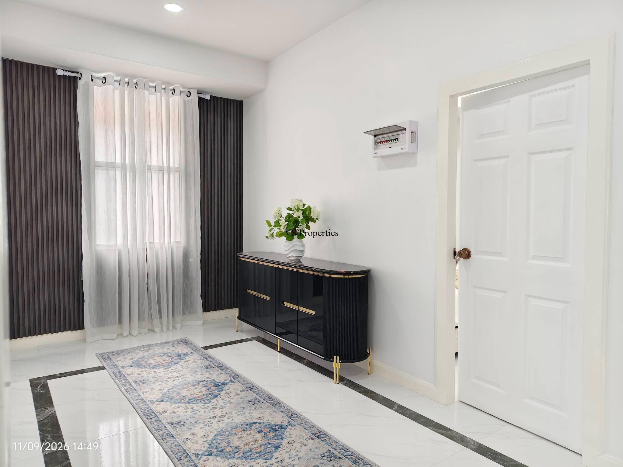 For Sale | Direct Installment Option 4 Bedrooms Detached House in Chatkaeo 9 Village Noen Phlap Wan, East Pattaya.