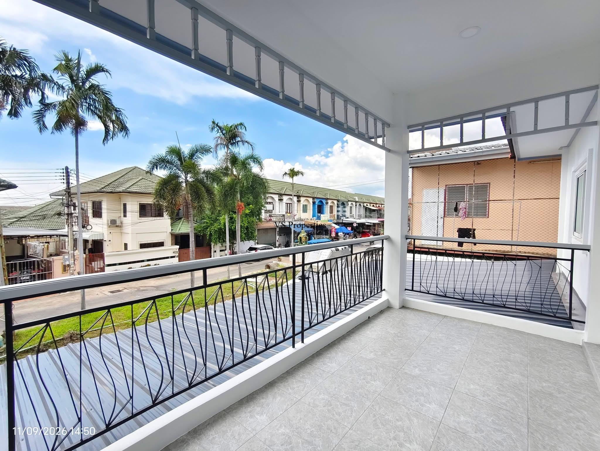 For Sale | Direct Installment Option 4 Bedrooms Detached House in Chatkaeo 9 Village Noen Phlap Wan, East Pattaya.