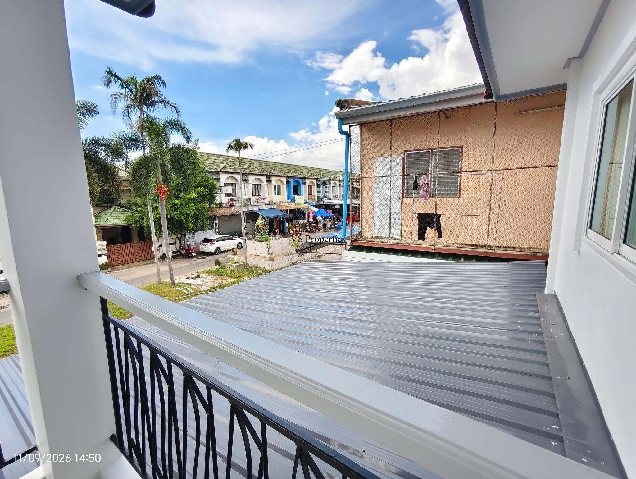 For Sale | Direct Installment Option 4 Bedrooms Detached House in Chatkaeo 9 Village Noen Phlap Wan, East Pattaya.