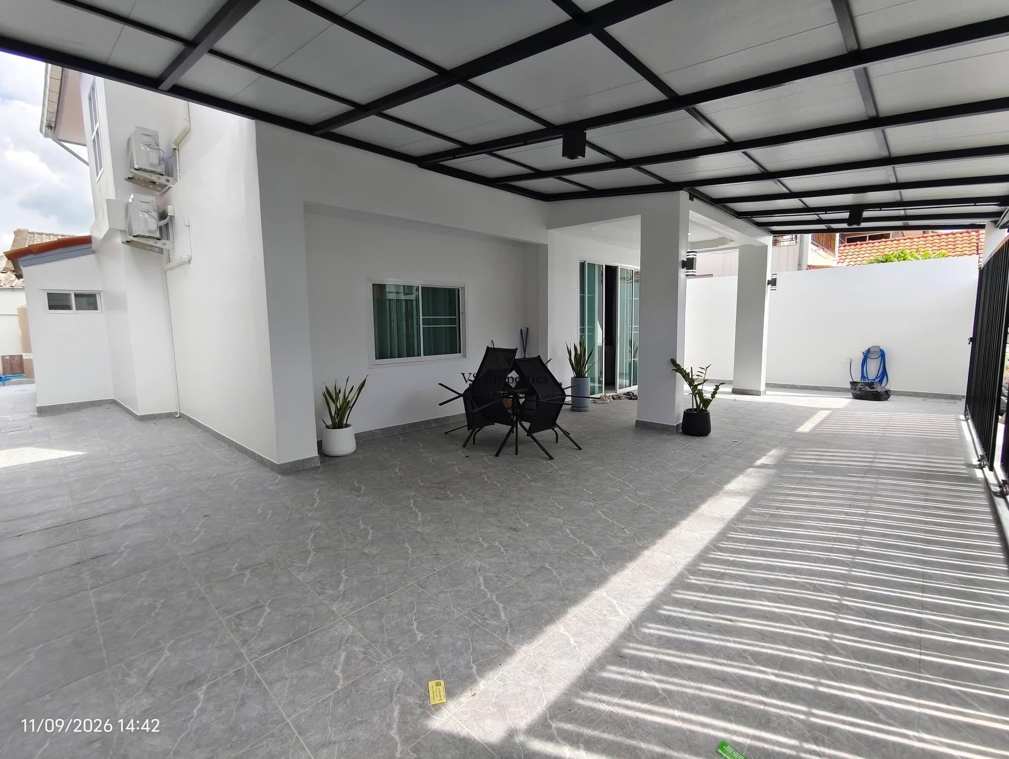 For Sale | Direct Installment Option 4 Bedrooms Detached House in Chatkaeo 9 Village Noen Phlap Wan, East Pattaya.