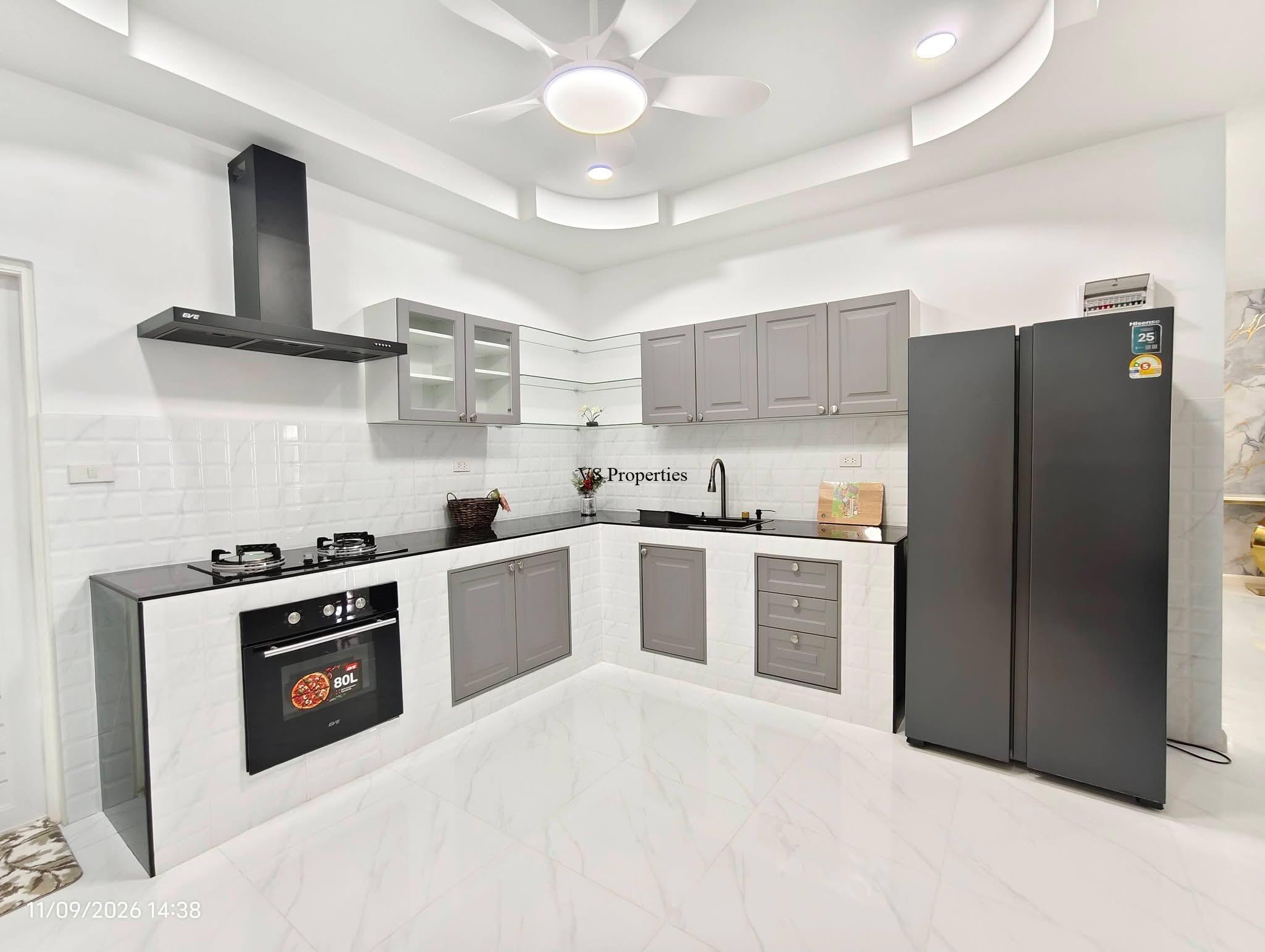 For Sale | Direct Installment Option 4 Bedrooms Detached House in Chatkaeo 9 Village Noen Phlap Wan, East Pattaya.